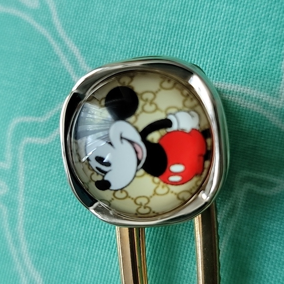 MICKEY MOUSE HAIRCLIP - Picture 2 of 5